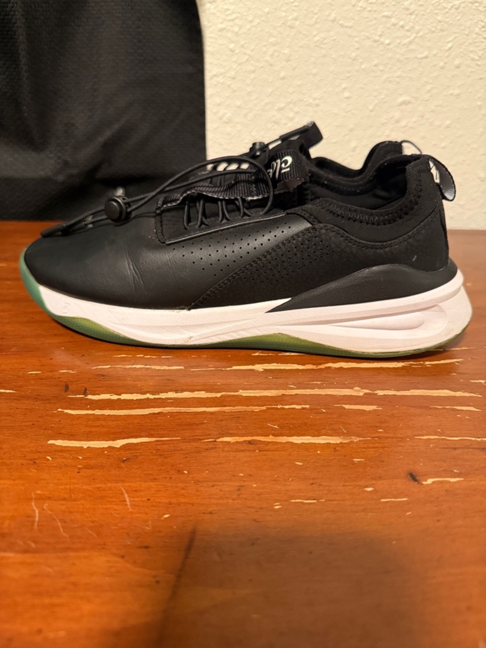 Clove Comfort Nursing & Healthcare shoe